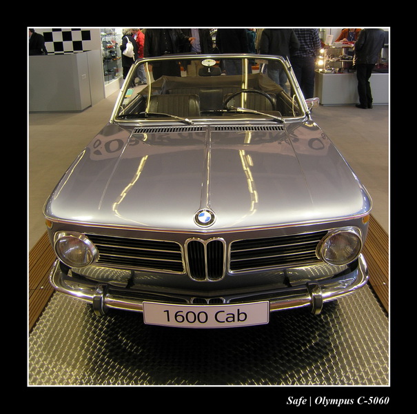 2006 - 02 - Retromobile 2006 - 003.JPG